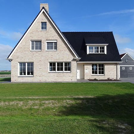 Beautiful And Spacious Villa With A Panoramic View Near The Beach Of Cadzand Exterior foto