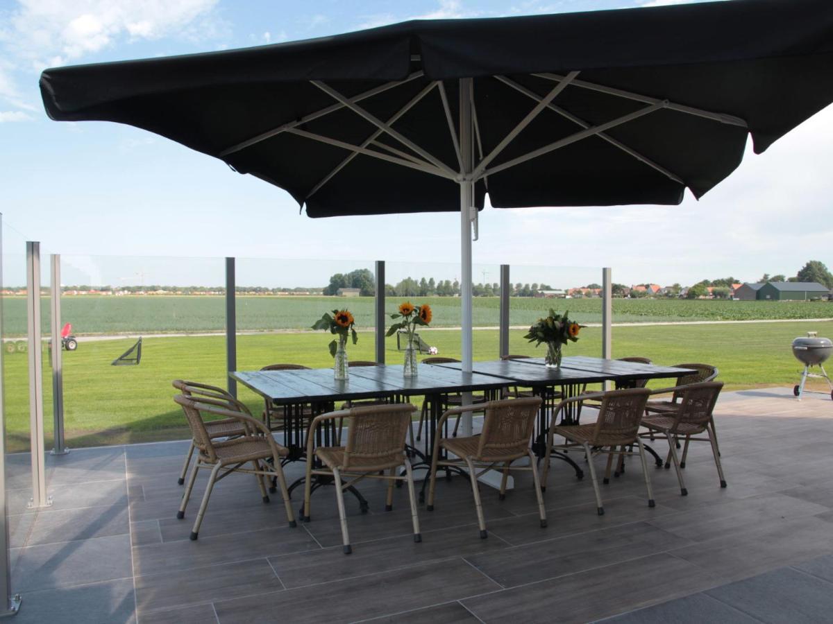 Beautiful And Spacious Villa With A Panoramic View Near The Beach Of Cadzand Exterior foto
